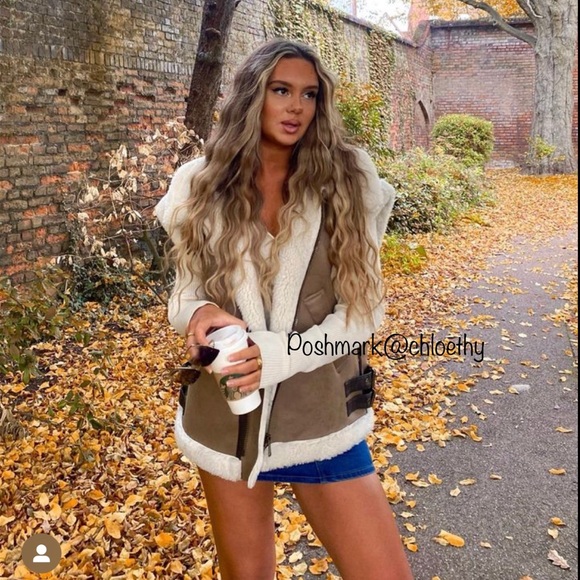 Zara COMBINATION FLEECE VEST - Picture 15 of 16